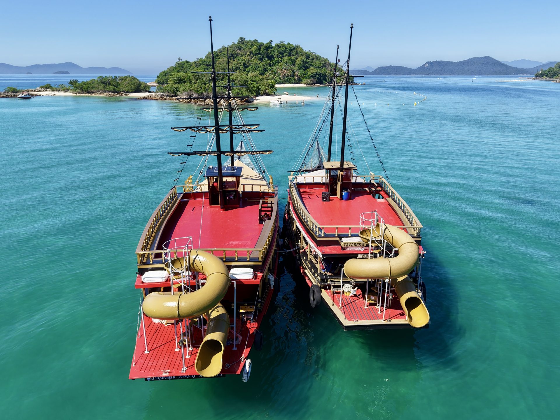 Barco Pirata - Angra dos Reis