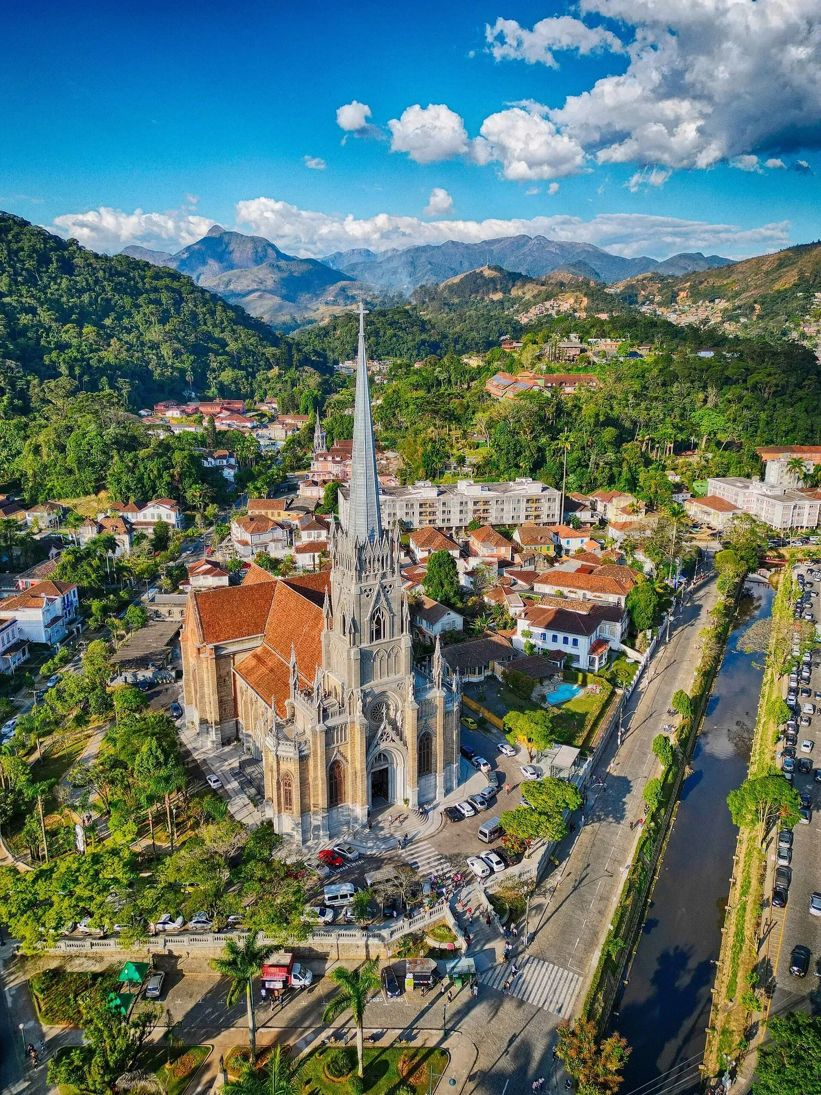 Petrópolis + Bohemia + wax museum