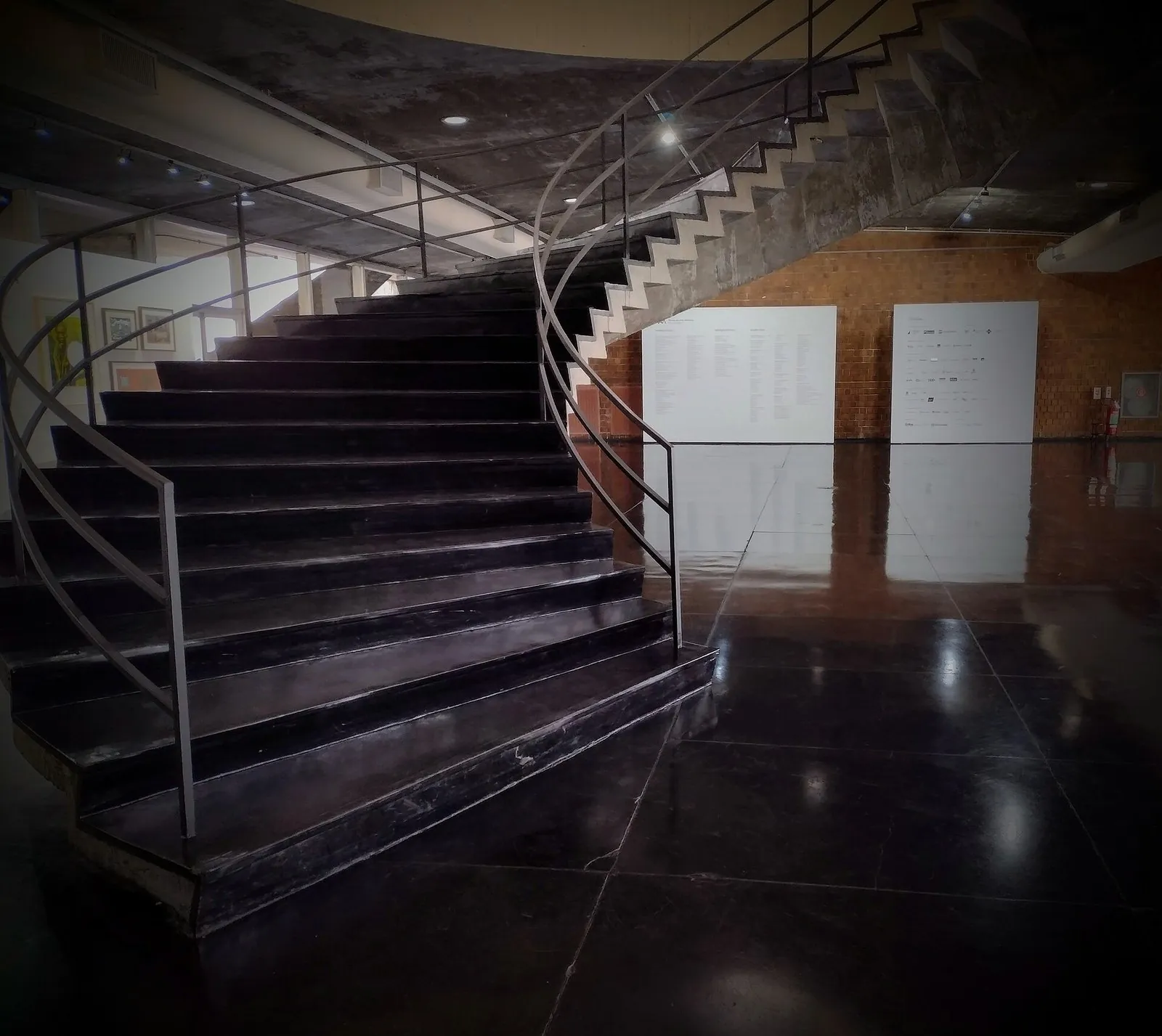 MAM sculptural concrete staircase