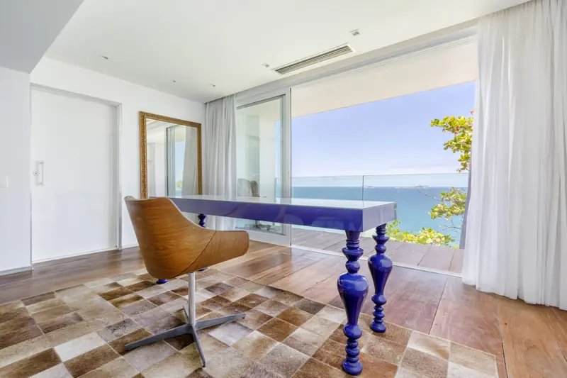 Joá Oceanfront Mansion — photo 20 of 34 (villa, Joá, Rio de Janeiro)