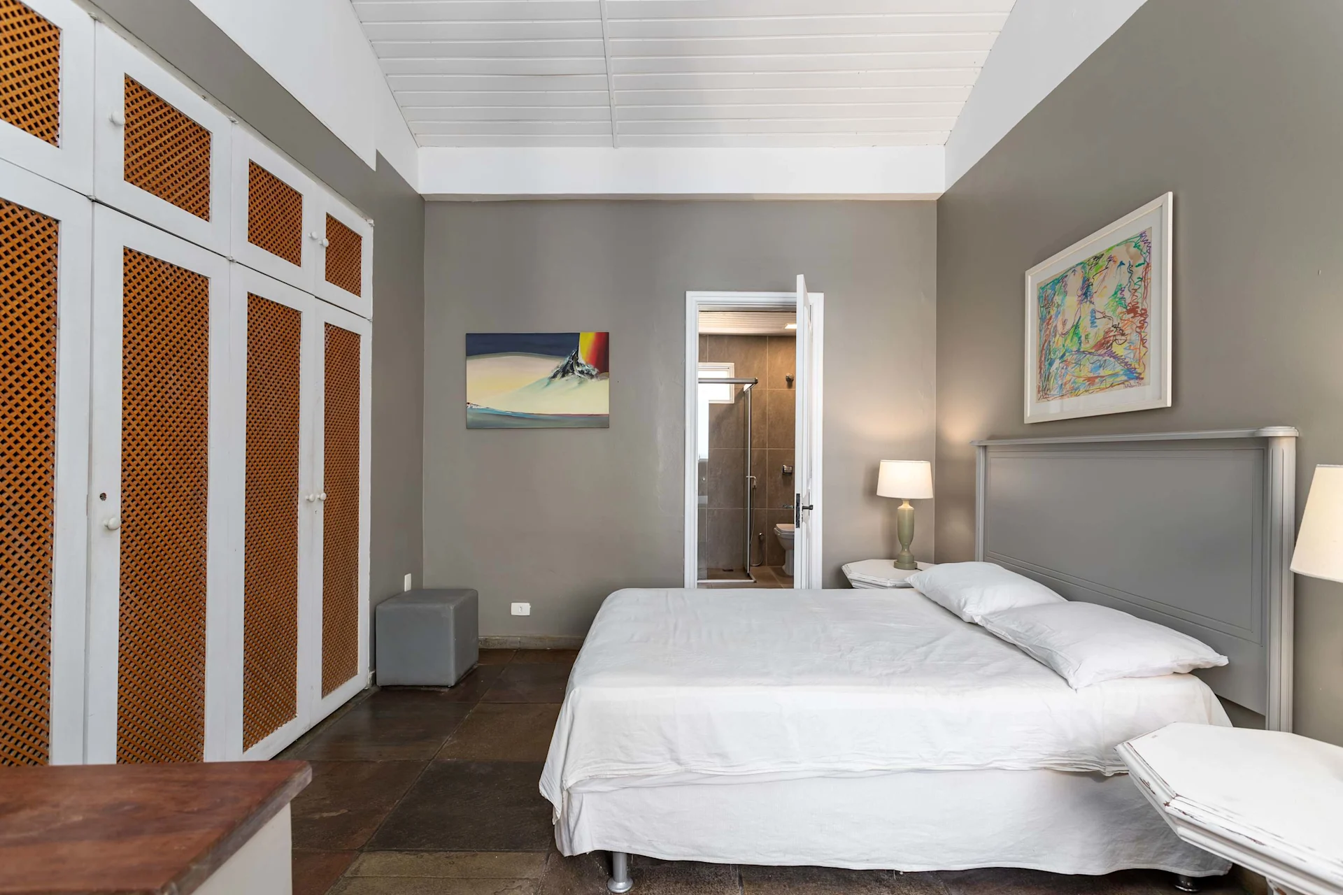 Bali de Janeiro on Copacbana's beach for 6 — photo 41 of 45 (apartment, Copacabana, Rio de Janeiro)