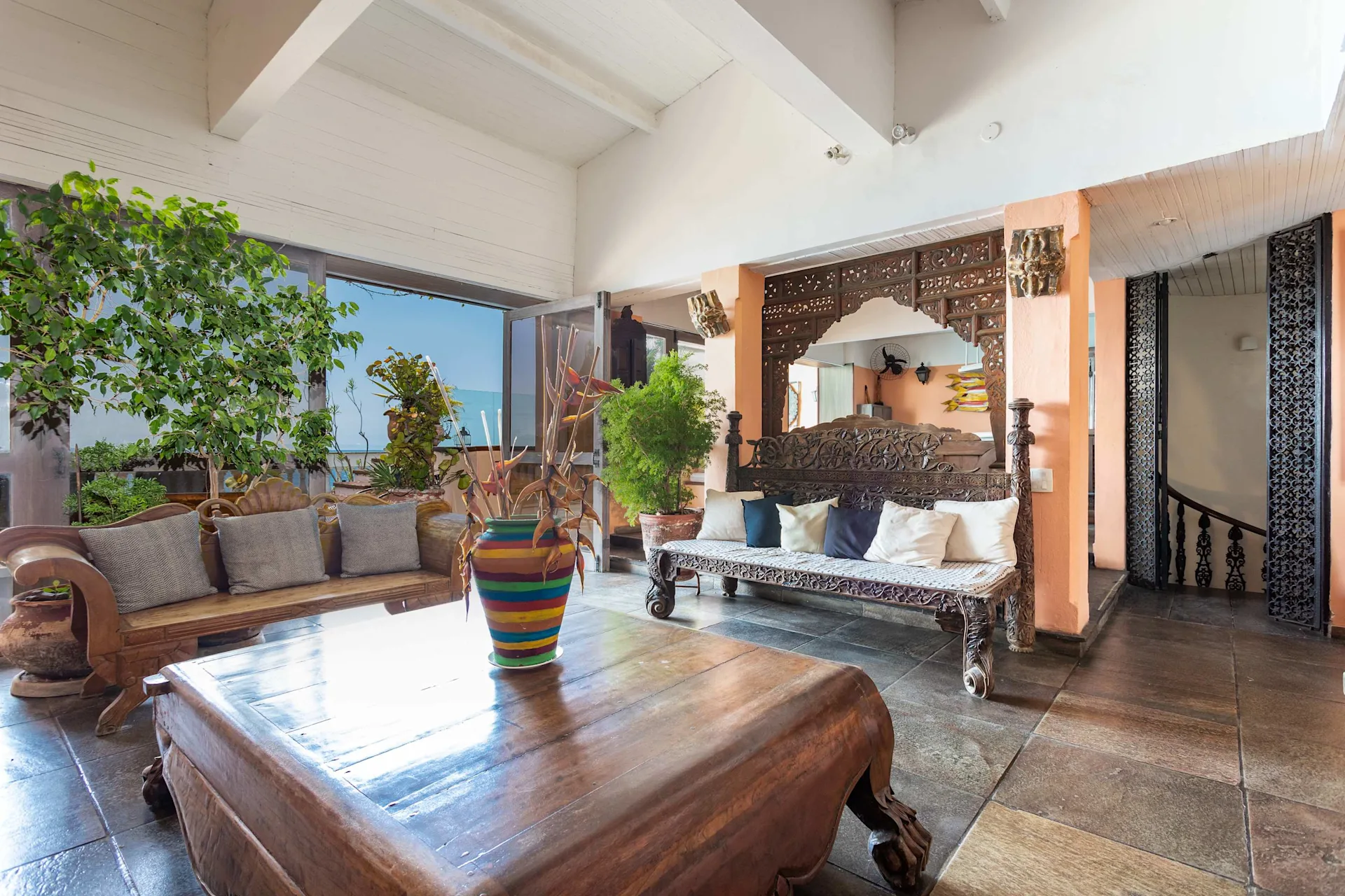 Bali de Janeiro on Copacbana's beach for 6 — photo 22 of 45 (apartment, Copacabana, Rio de Janeiro)